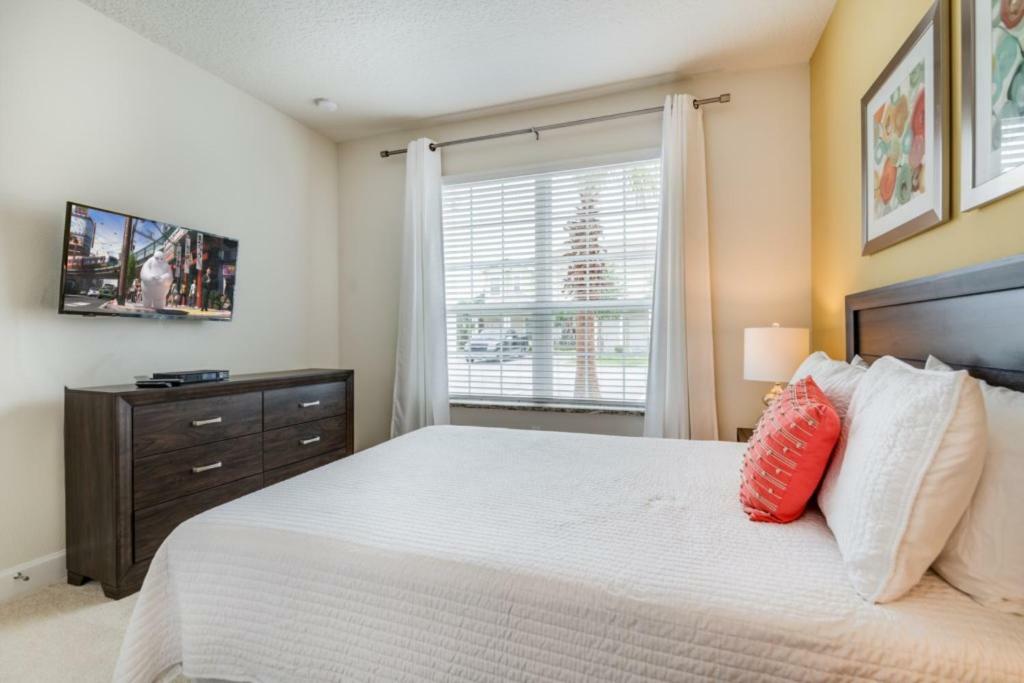 Charming Townhome With Private Pool Near Disney Orlando Extérieur photo